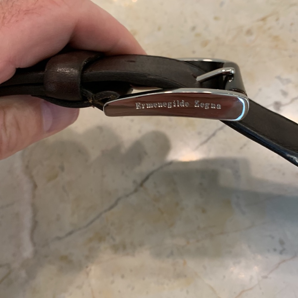Ermenegildo Zegna Men’s Belt. Size 95/36, 44”L and 1-3/8”W. New and Unworn. - Picture 3 of 5